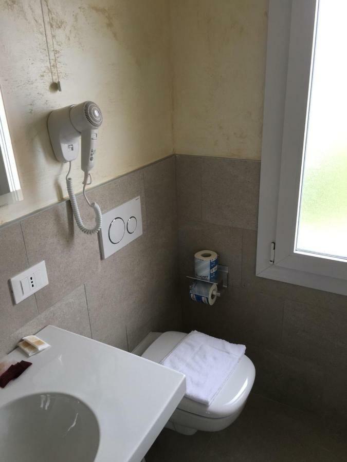 Albergo Rosa Cavallino-Treporti Bagian luar foto